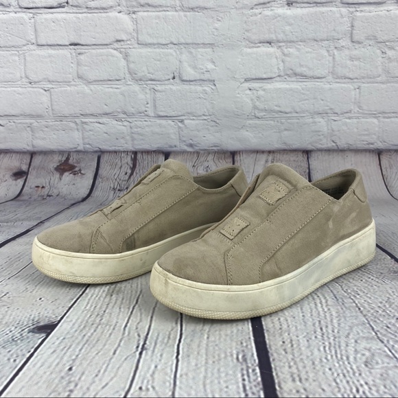 Faded glory tan slip on sneakers size 8 - Picture 3 of 7